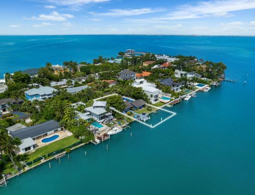 Vente exclusive Villa bord de l&rsquo;eau à Miami